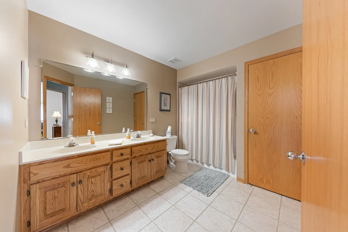 Photo of 12097 Heinecke Drive