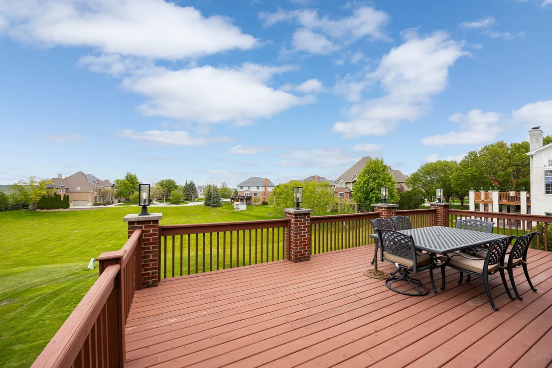 Photo of 1045 Hilltop Drive