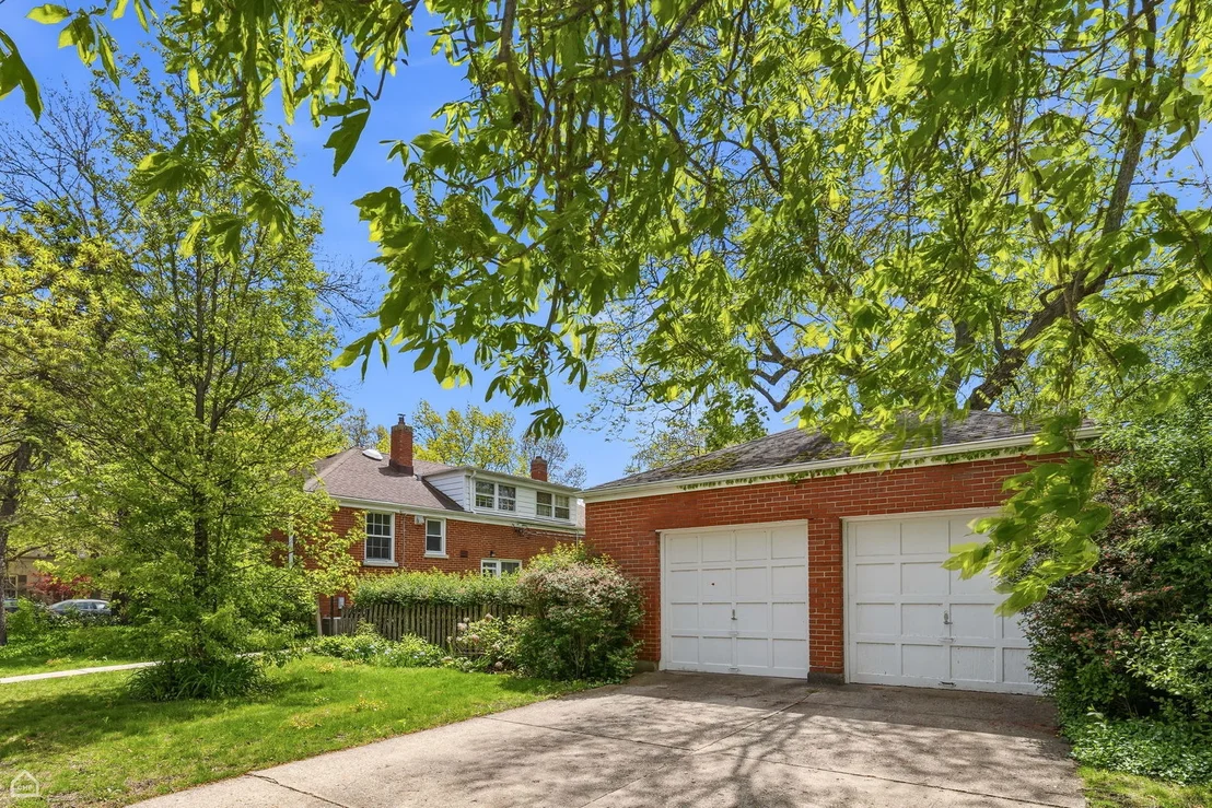 Photo of 414 Barton Avenue