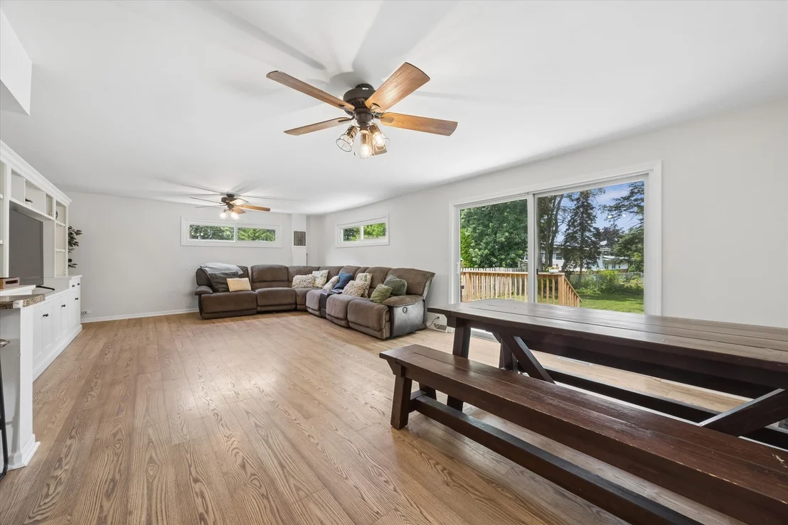 Photo of 116 W Park Drive