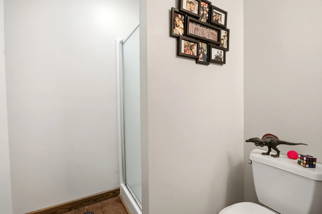 Photo of 2102 Laurel Park Place