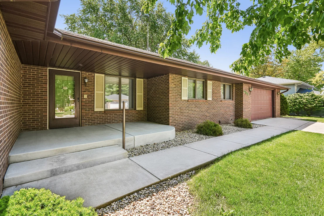 Photo of 204 Carriage Drive