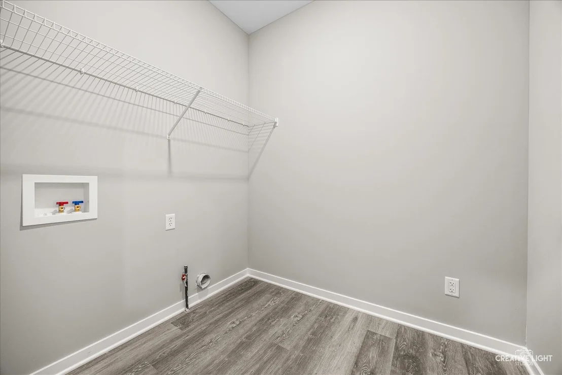 Photo of 427 Riverbend Drive