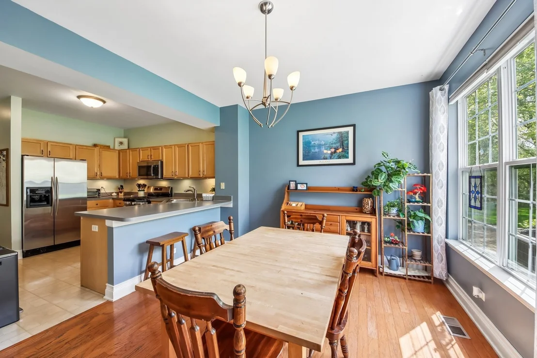 Photo of 612 Shakespeare Drive