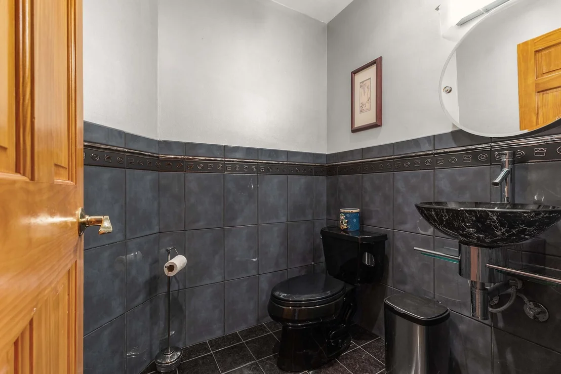 Photo of Unit F at 8316 Highpoint Circle