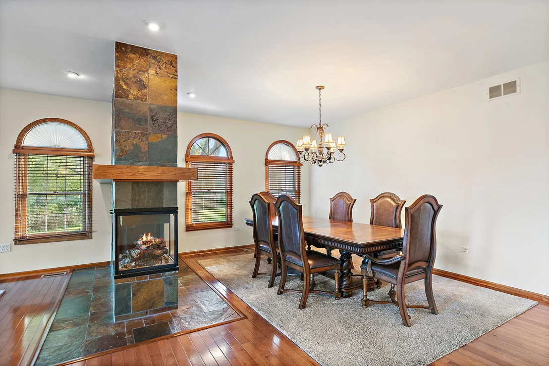 Photo of 2101 Burnham Court