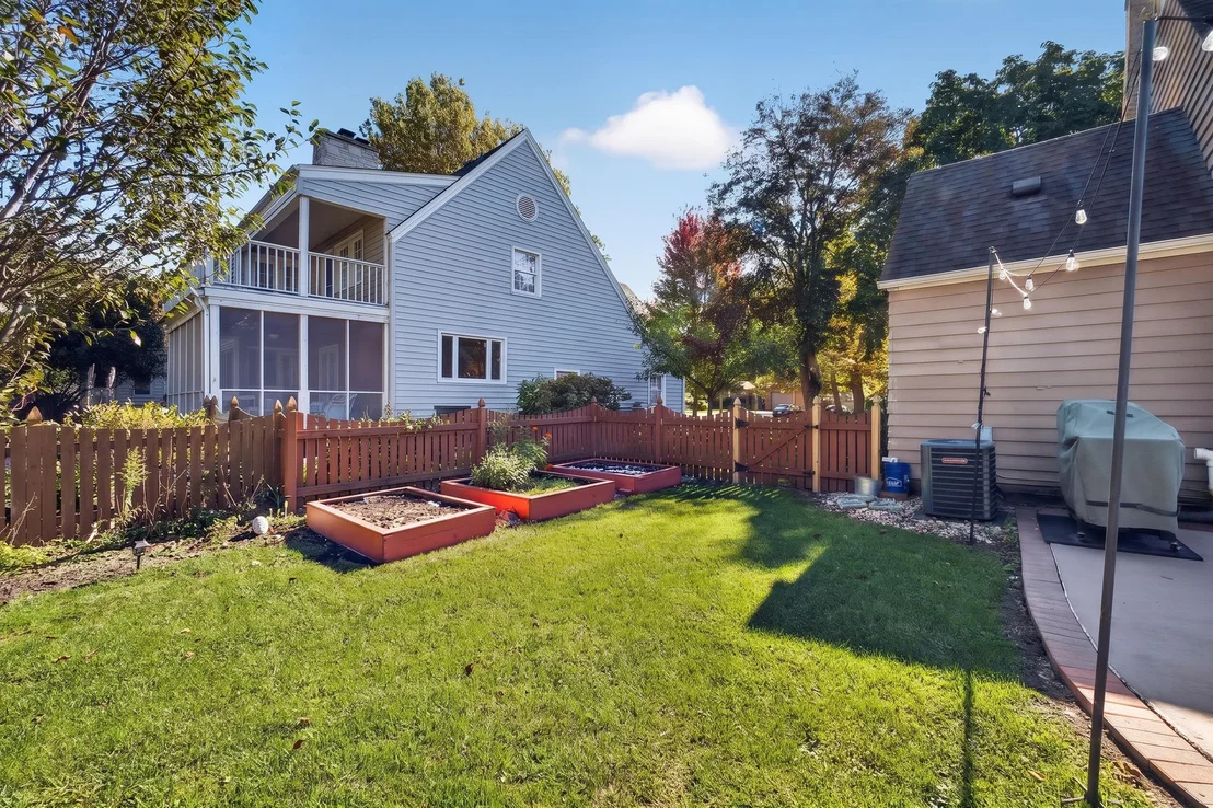 Photo of 345 Rolfe Road