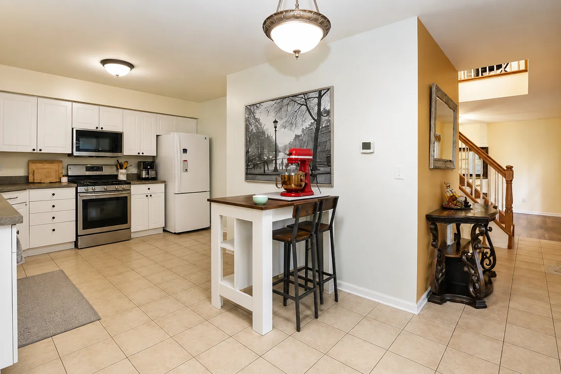Photo of 1335 Laurel Oaks Drive