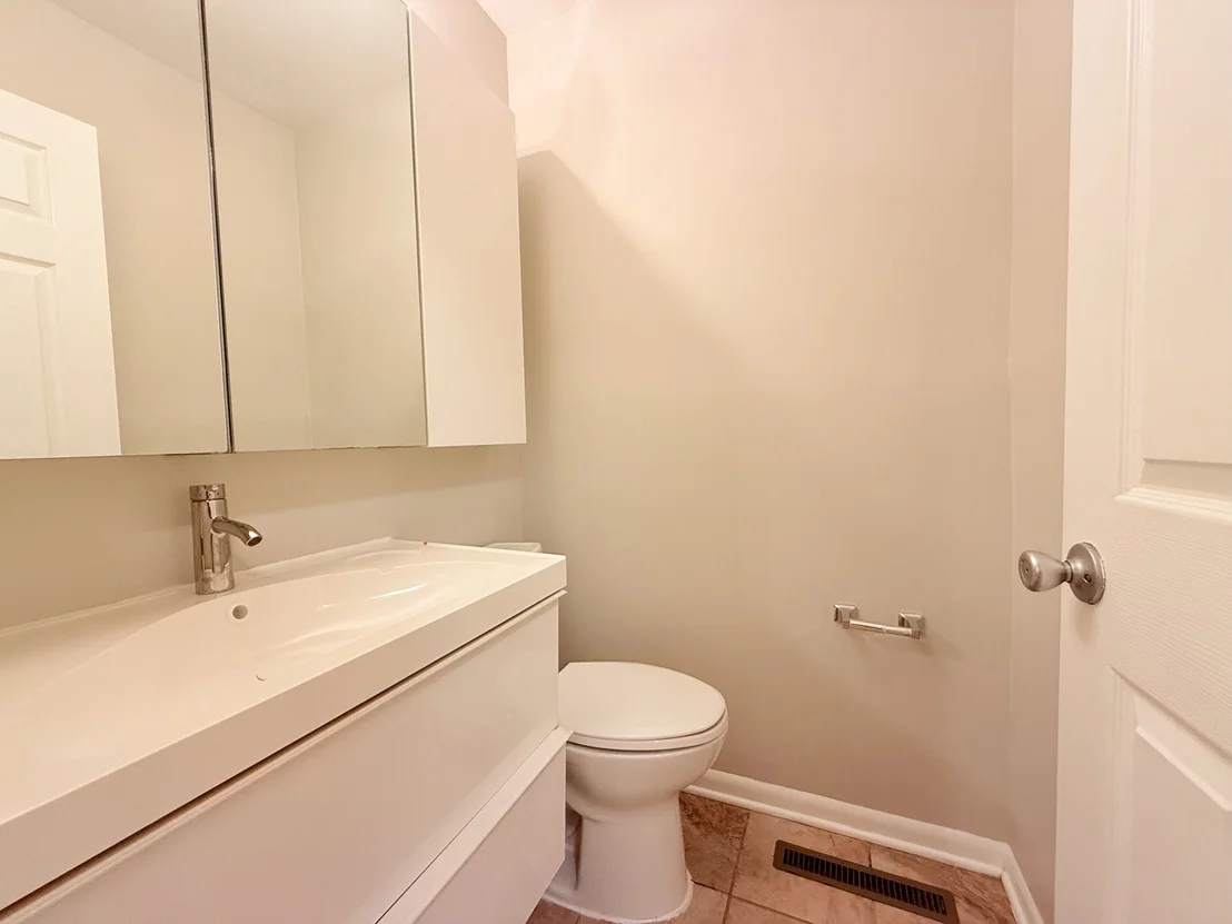 Photo of 1121 Olive Road
