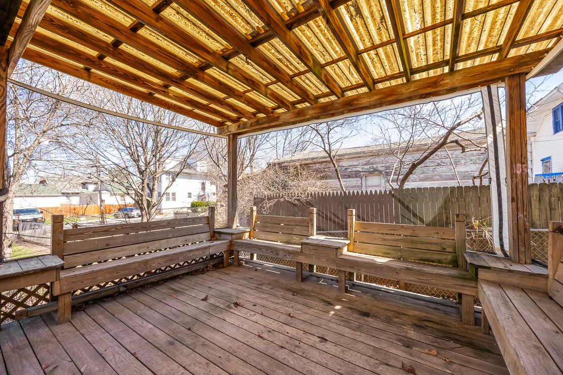 Photo of 820 SPRING Street