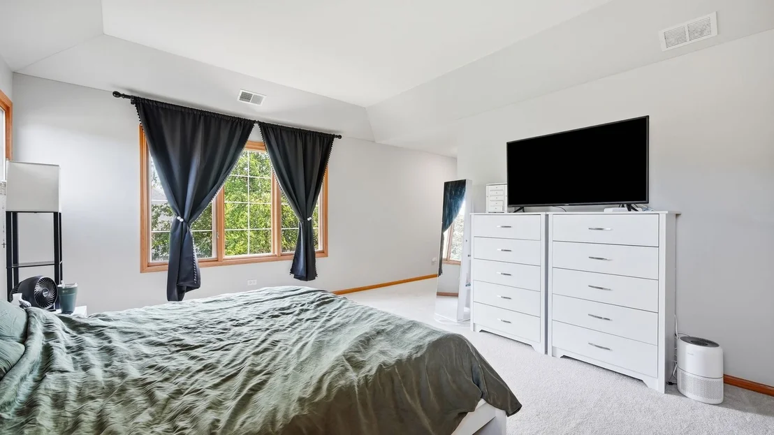 Photo of 3232 Lightning Court