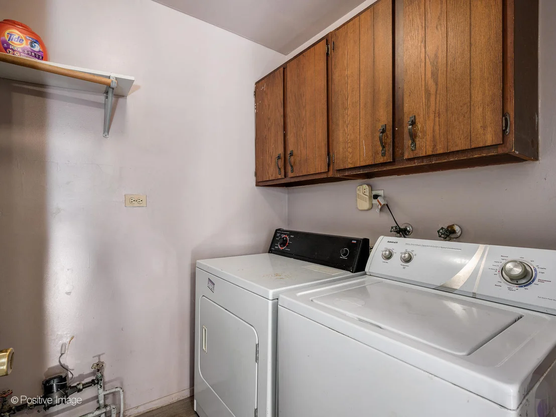Photo of 5943 Woodgate Drive