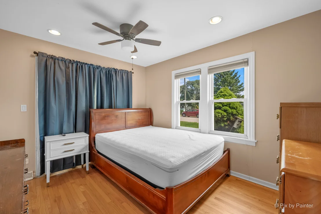 Photo of 6301 Robert Road
