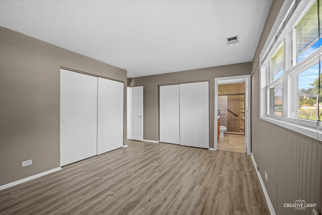 Photo of 1194 Windsor Lane