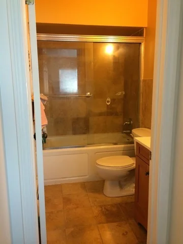 Photo of Unit 4 at 5N205 EAGLE Terrace