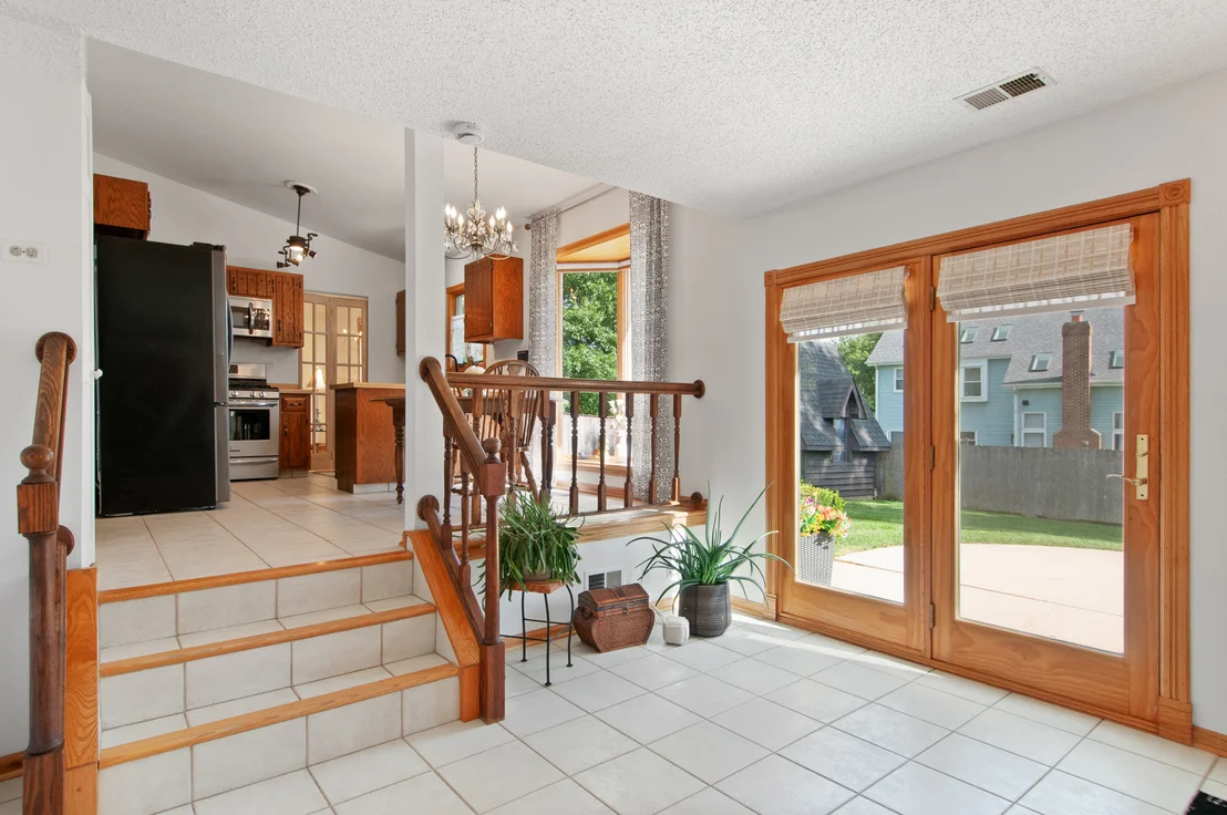 Photo of 669 Kensington Way