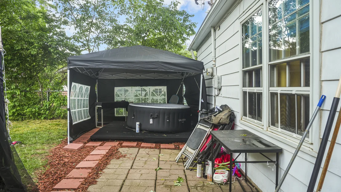 Photo of 1107 N Highlands Drive