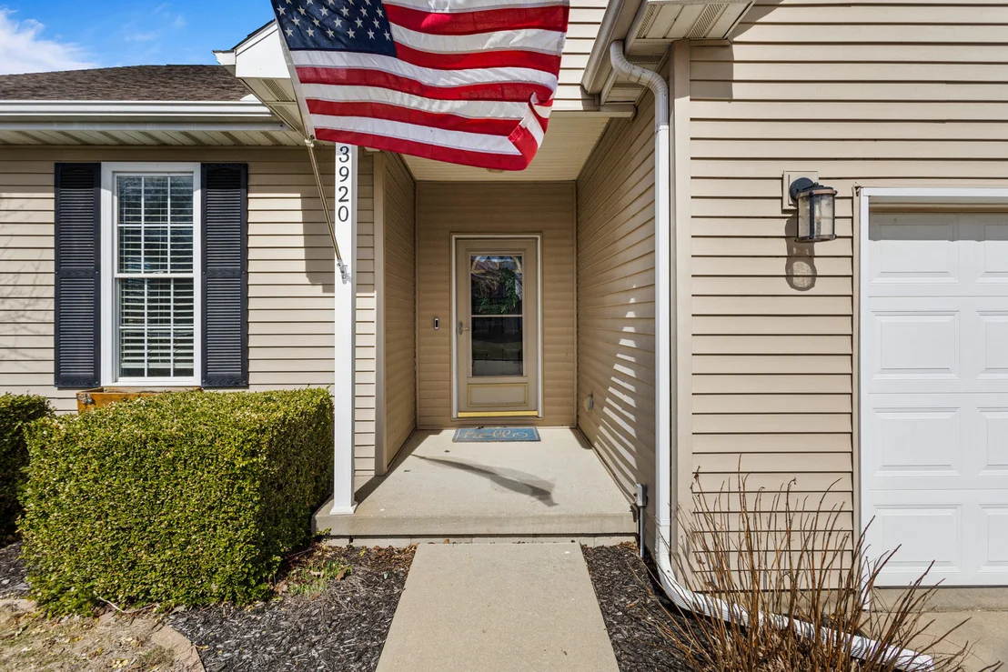 Photo of 3920 Trailway Drive