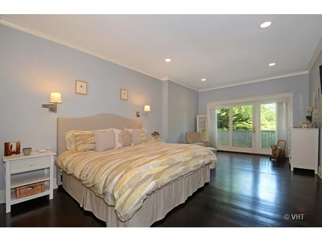 Photo of 651 Forest Avenue