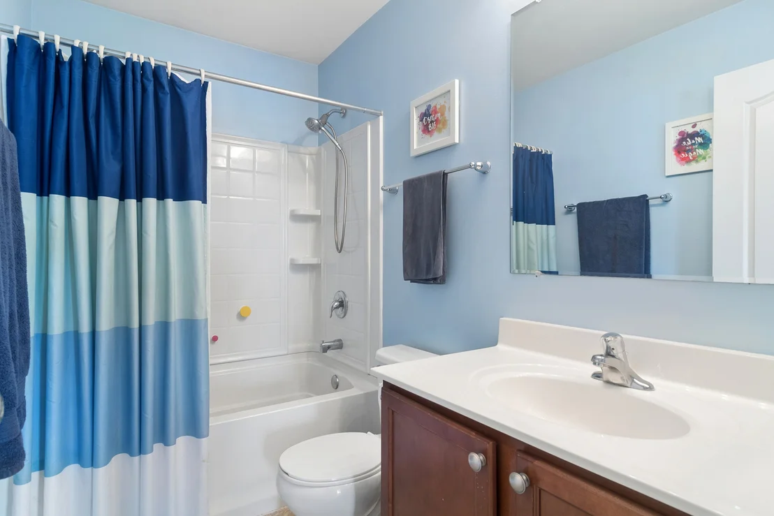 Photo of 2574 Heron Lane