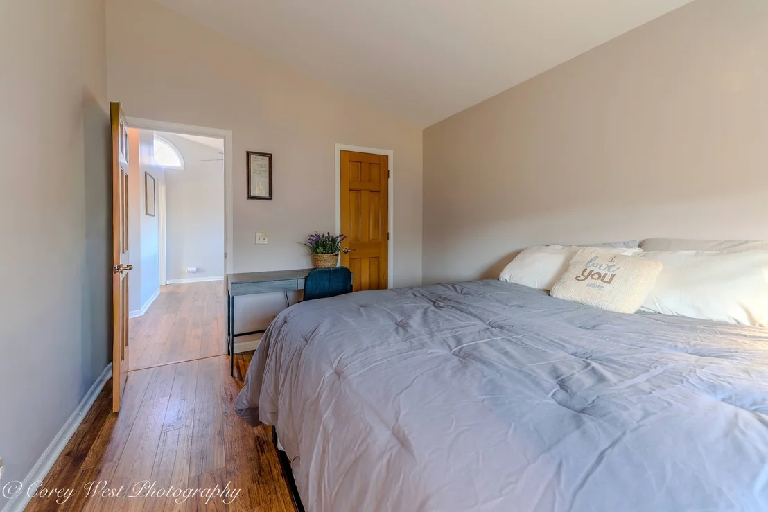 Photo of 10215 Ridge Lane