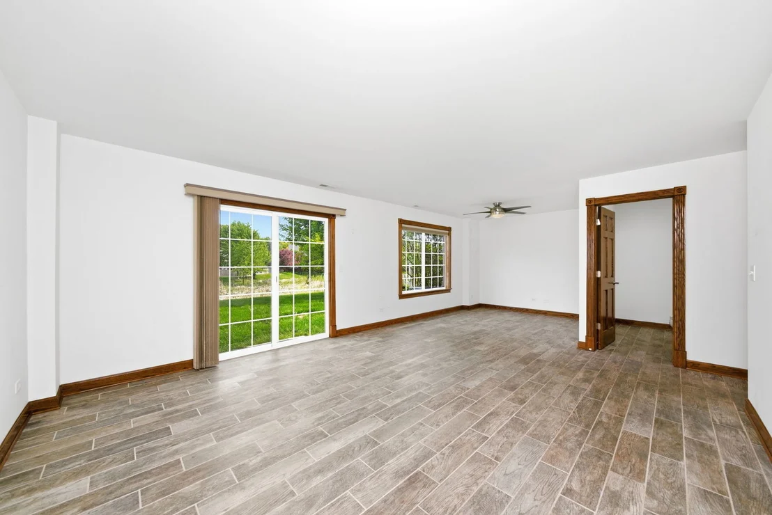 Photo of 922 Saddle Ridge Drive