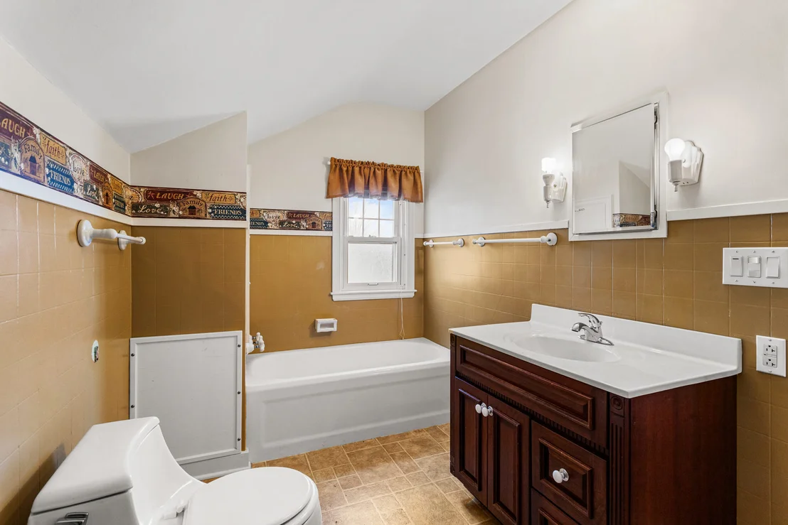 Photo of 400 3rd Street