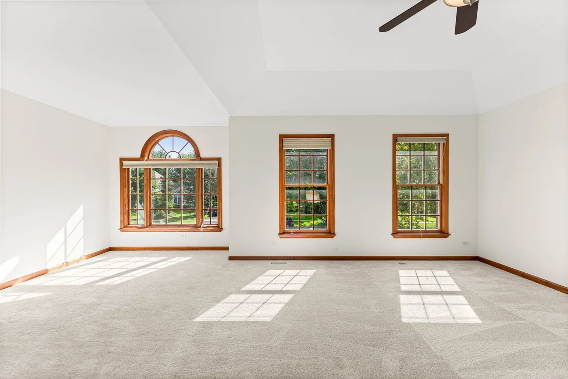 Photo of 9 N Daniels Drive