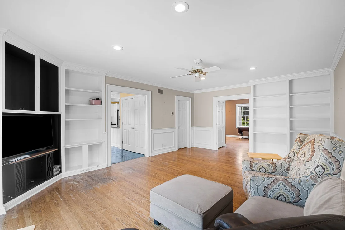Photo of 1316 Whitcomb Avenue