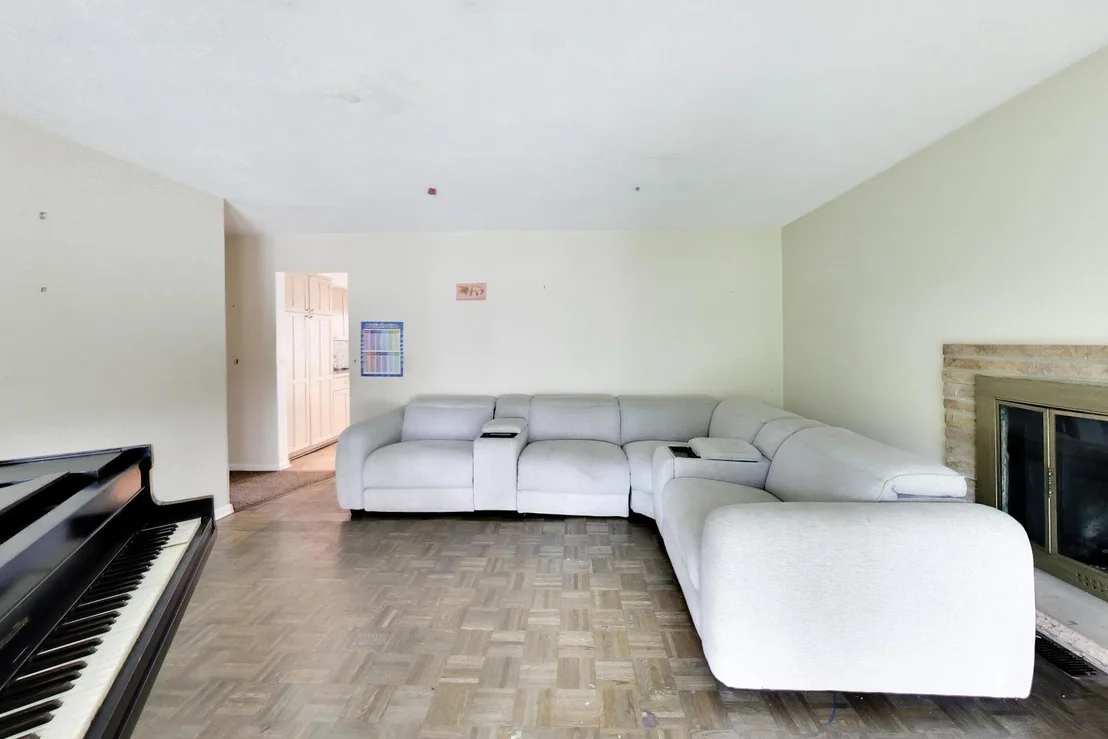 Photo of 115 Lockerbie Lane