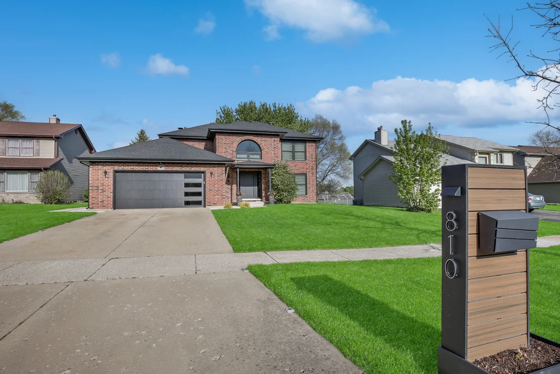 Photo of 810 Kent Circle