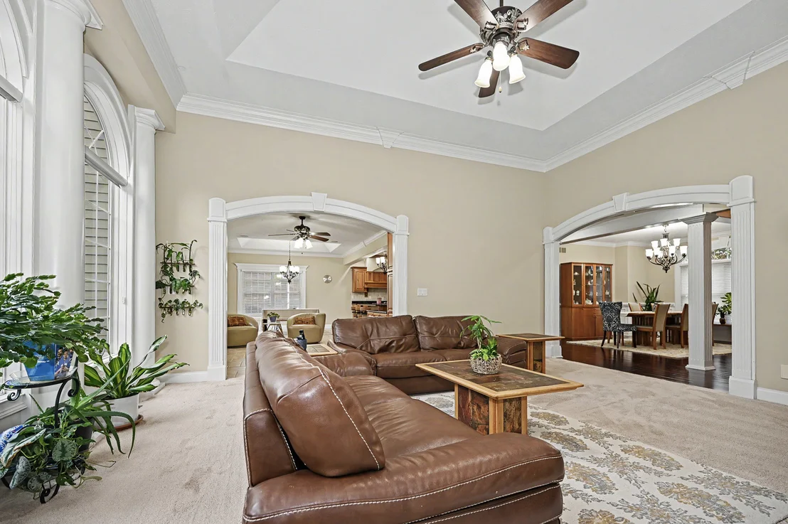 Photo of 18 Stonebrook Court