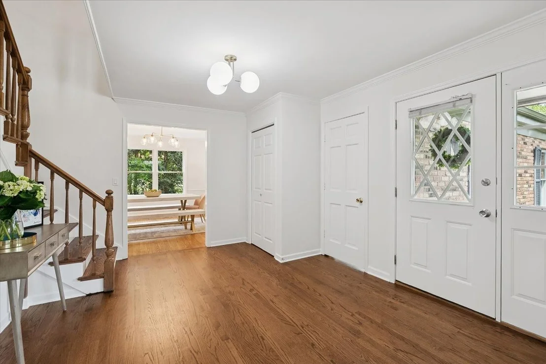 Photo of 818 Valley Road