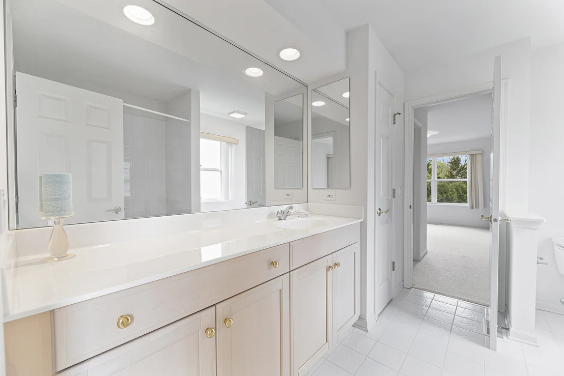 Photo of 47 Holabird Circle