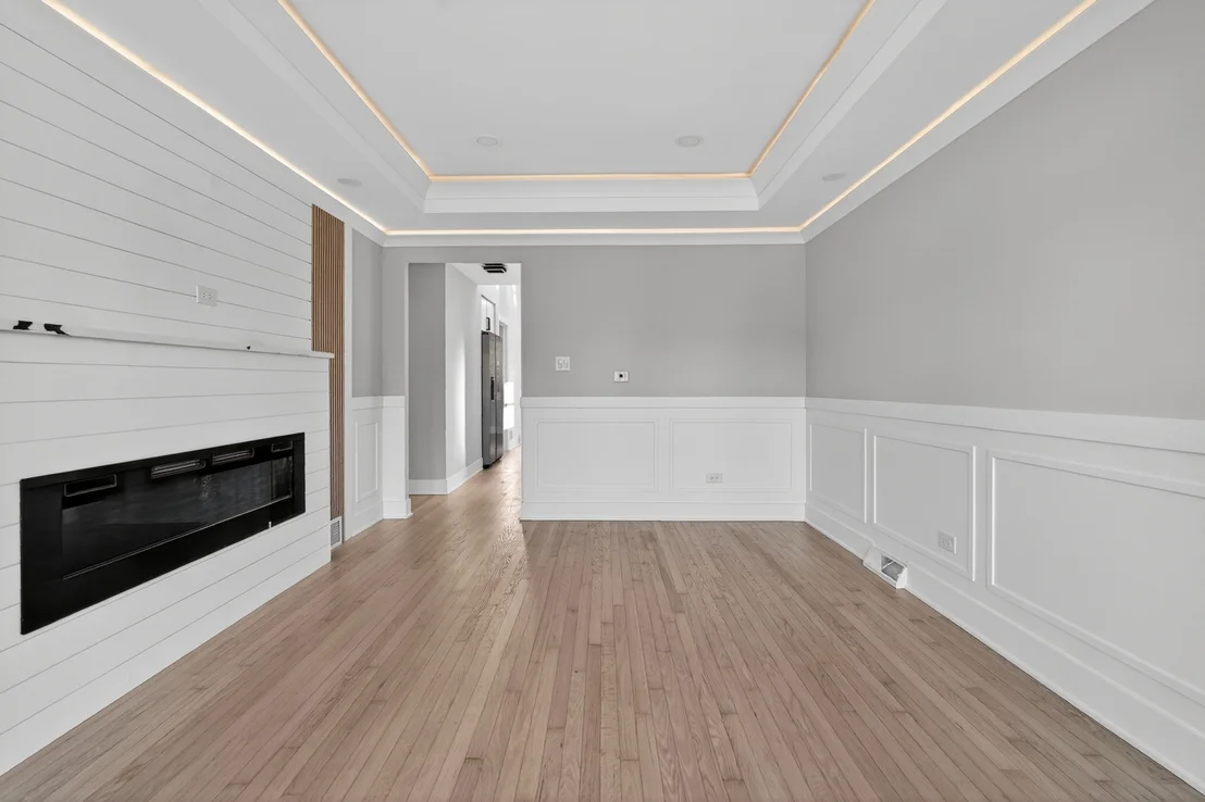 Photo of 5733 W 83rd Place
