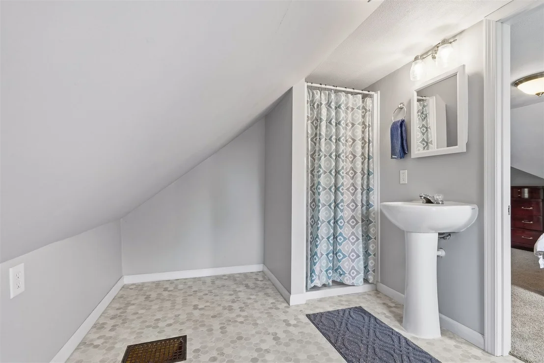 Photo of 357 W 3rd Street