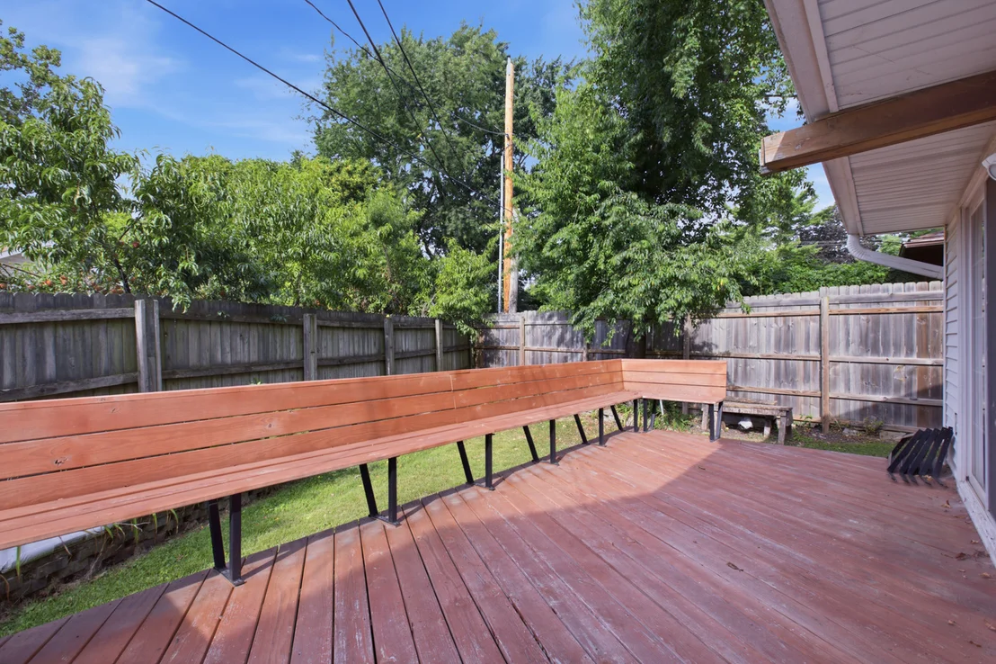 Photo of 615 Richards Lane