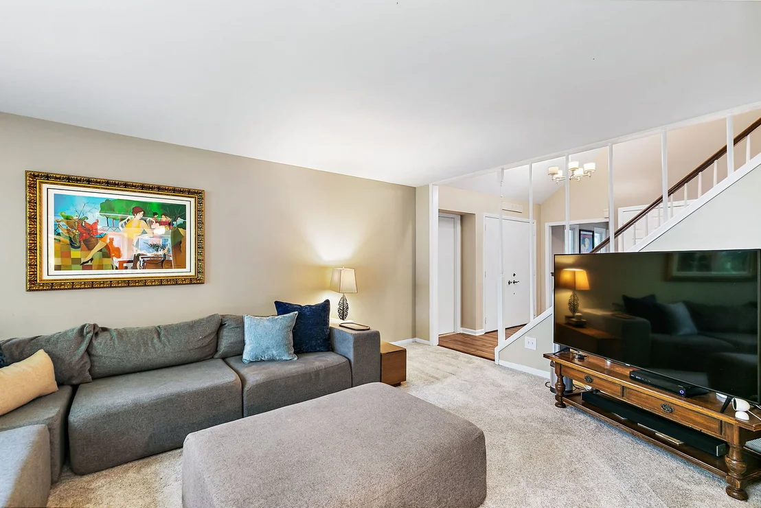 Photo of 40W719 Longshadow Lane