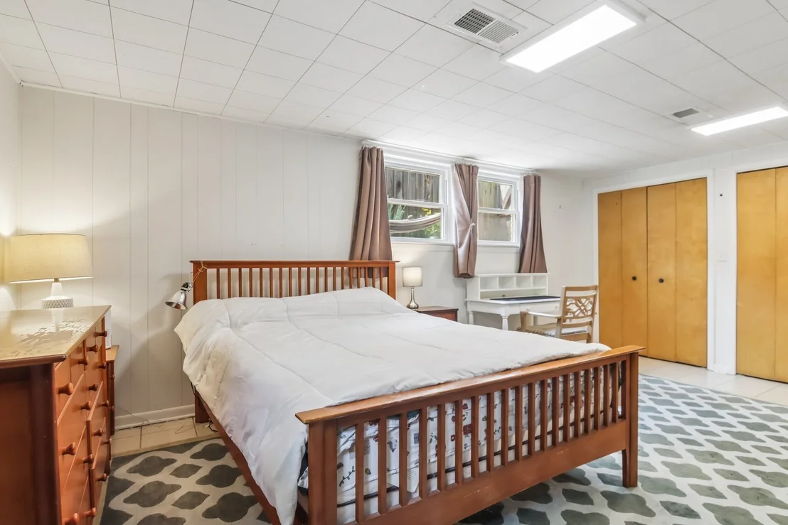 Photo of 205 Glenview Road