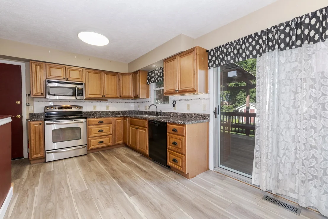 Photo of 703 Lara Road