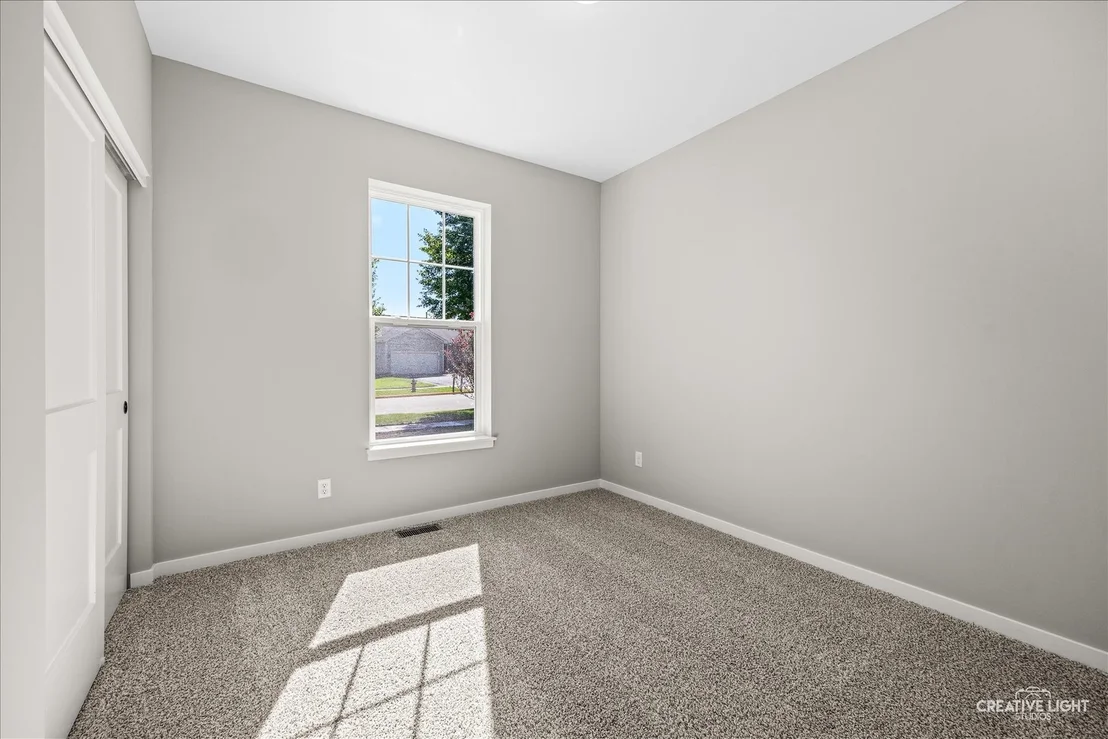 Photo of 427 Riverbend Drive