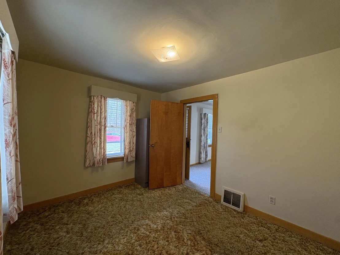Photo of 1009 Bernstein Street