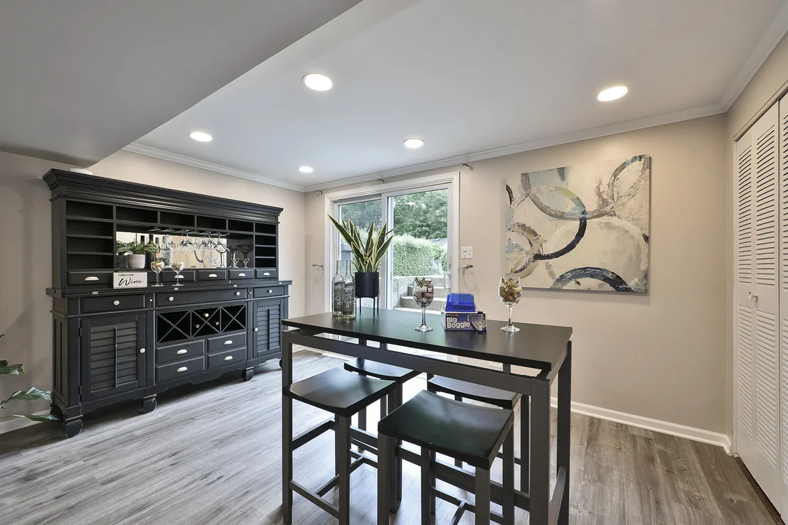 Photo of 1328 Cabot Lane
