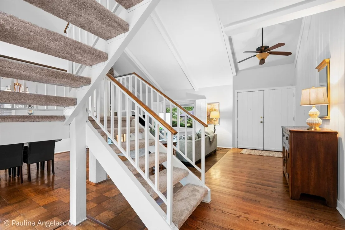 Photo of 1102 N Pepper Tree Drive