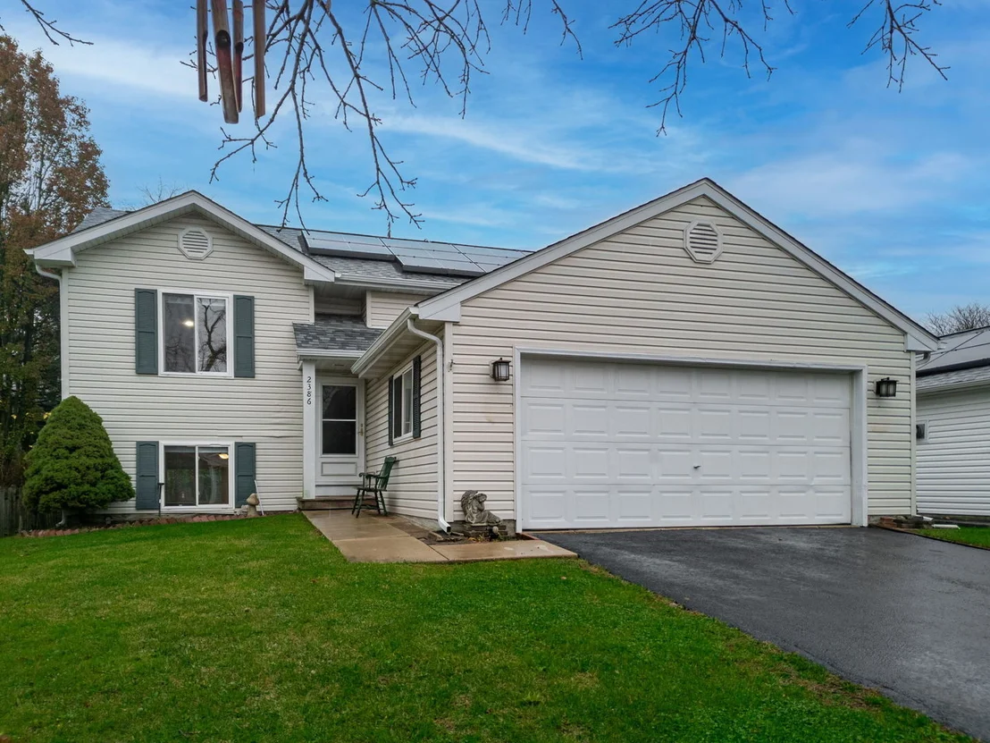 Photo of 2386 Blue Spruce Lane