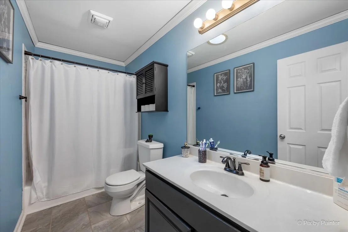 Photo of 24821 VERMETTE Road