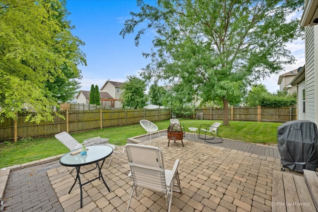 Photo of 752 Prairie Pond Circle