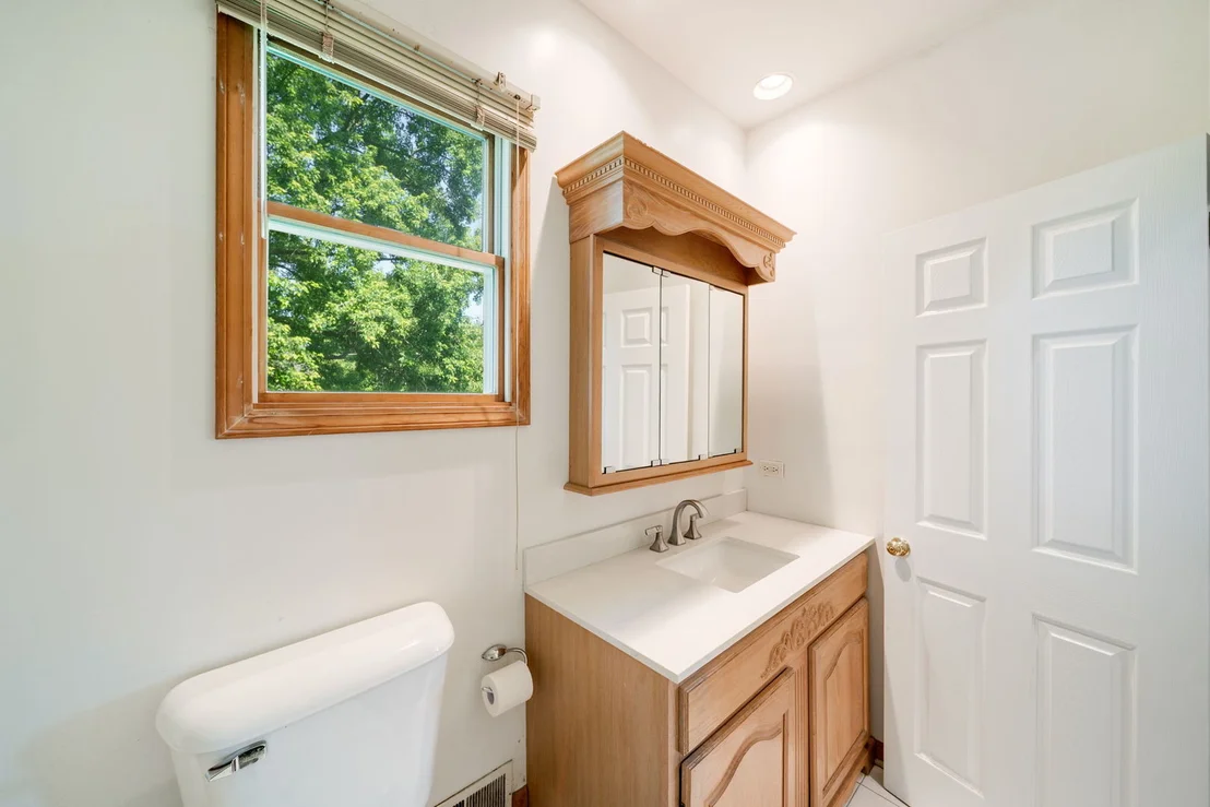 Photo of 707 Glenshire Road