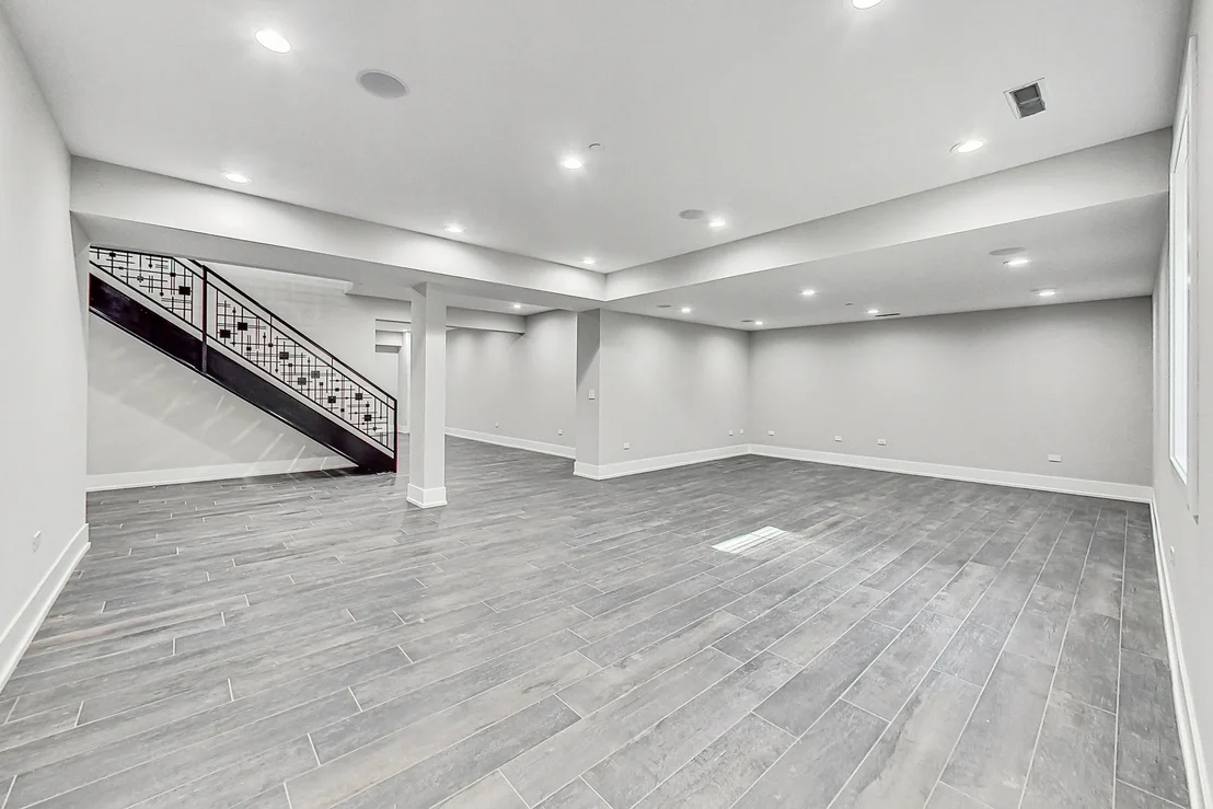 Photo of 1331 Pfingsten Road