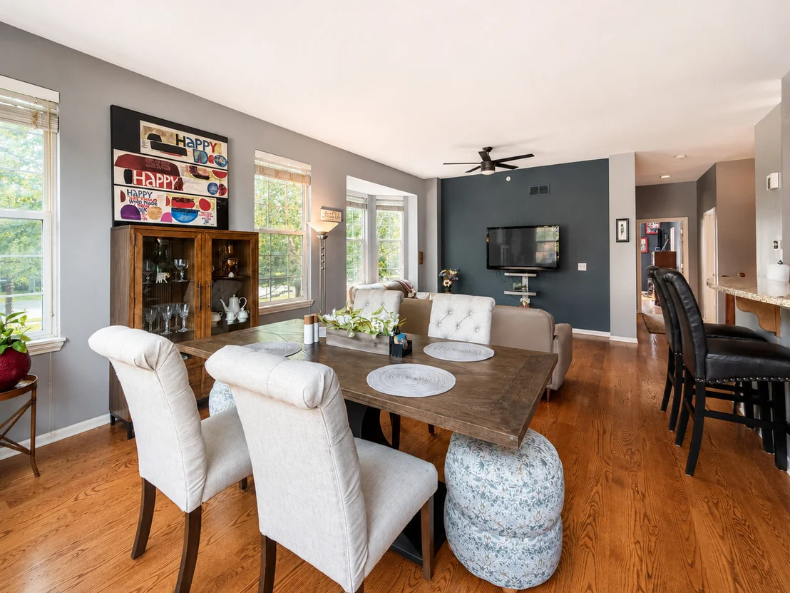 Photo of 394 Broadmoor Lane